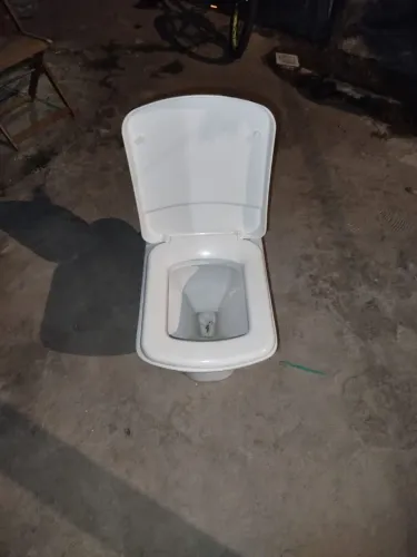 Vaso usado em bom estado e conservado