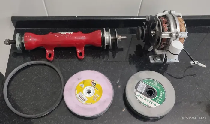 Máquina de afiar alicate de cutícula
