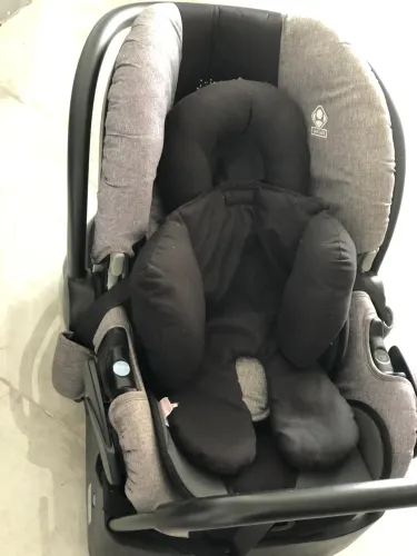 Bebê conforto SAFETY 1 stg Acompanha almofada