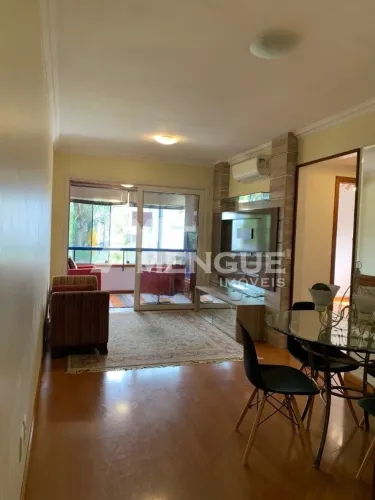 Apartamento com 2 quartos e 70m² à venda em Passo d'Areia, Porto Alegre.