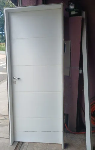 porta macisa 87x2.13 em jundiai