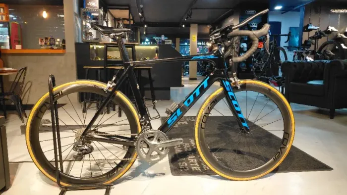 Scott Foil - Tamanho 54