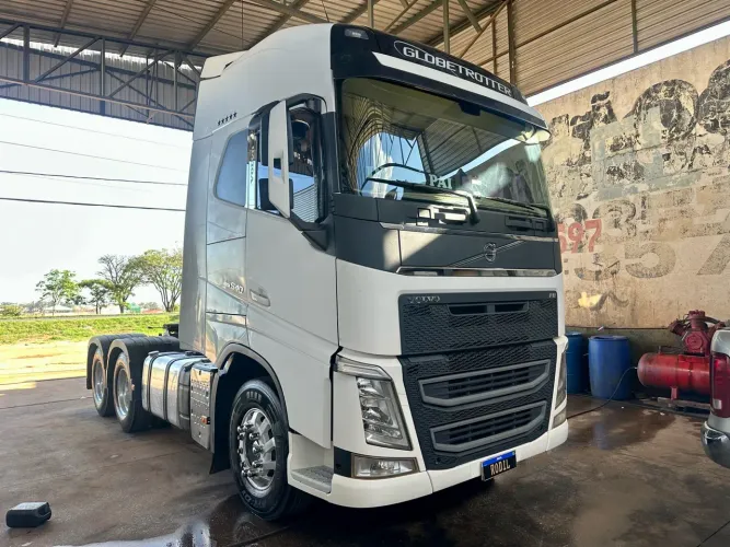 Volvo FH 540 a Globetrotter ano:2020 6x4 boa pra trabalhar 