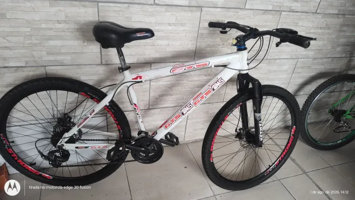 Bicicleta aro 29 GTS, quandro em aluminio
