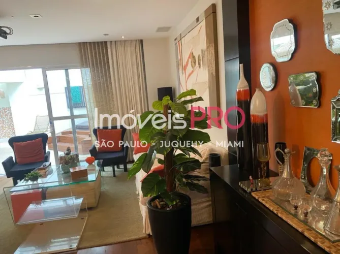 Linda casa em condomínio com 250 m2, 4 dormitorios sendo 2 suites e 3 vagas .