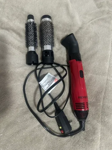 ESCOVA SECADORA MODELADORA REVLON