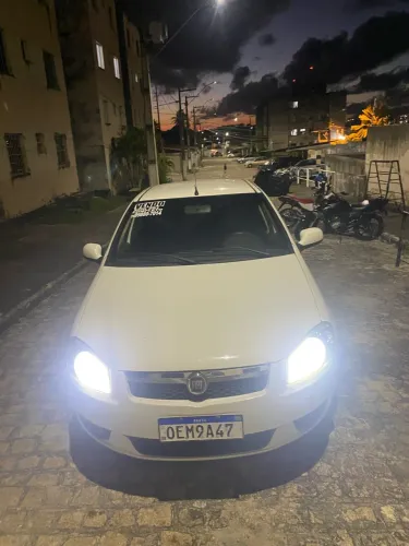 Fiat Siena EL 1.4 MPI Fire Flex 8V 4P 2013