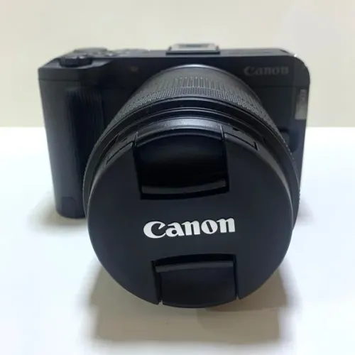 Câmera Canon R50V + Lente 14-30mm PZ IS STM (Nova)