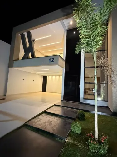 : Casa Alto Padrao Vicente Pires Rua 12 - 4 Suites, Piscina Aquecida e Pe Direito Duplo :