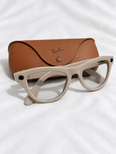 Ray-Ban Meta Skyler Gen 2 - Transitions