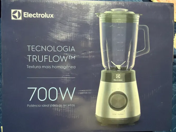 Liquidificador Electrolux 700w 1,5l Copo De Vidro Ebs30