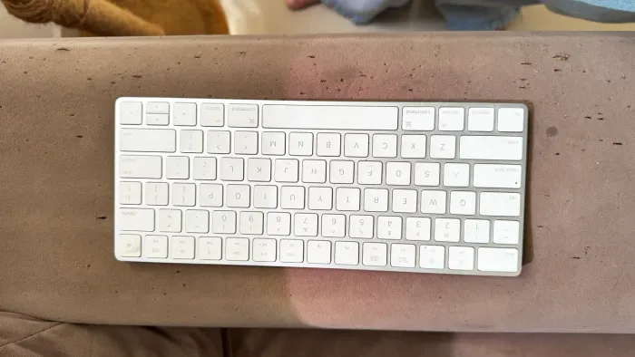 Magic Keyboard Seminovo
