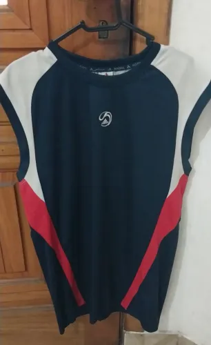 Camiseta Regata Adidas fitnes Original Tamanho xl