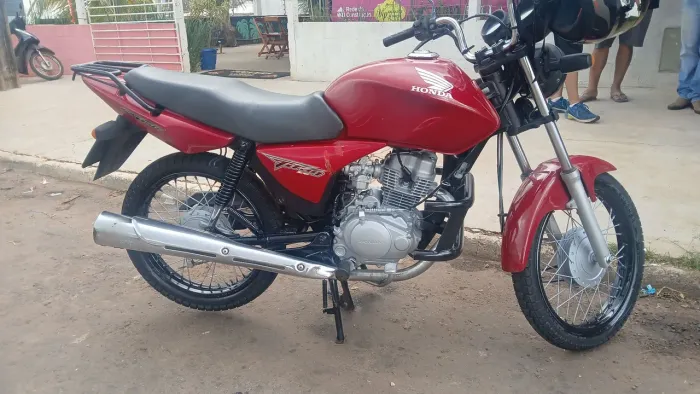 Titan 150