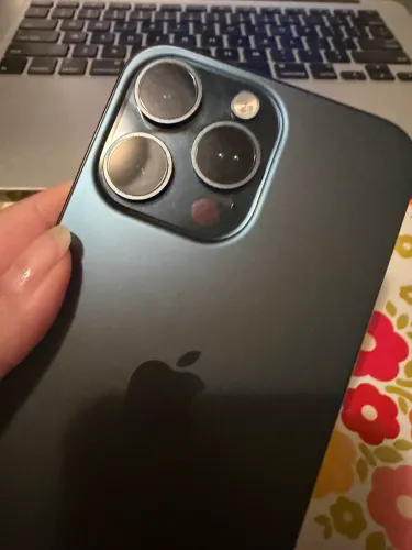 Iphone 15 pro Max 512GC
