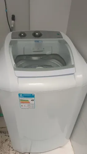 Máquina de lavar nova