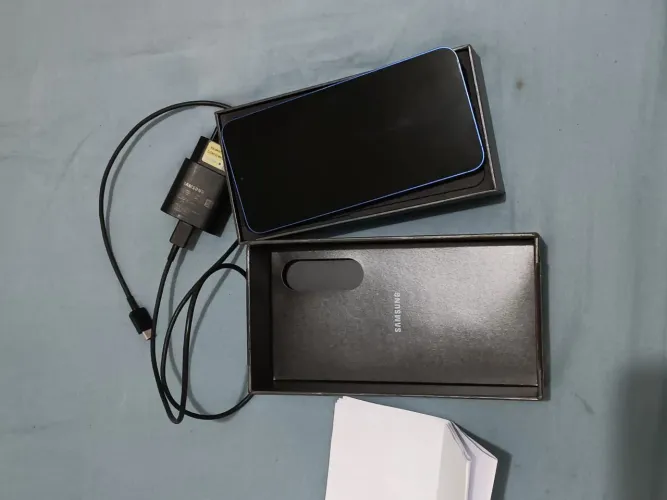 Samsung Galaxy S25+ 256Gb