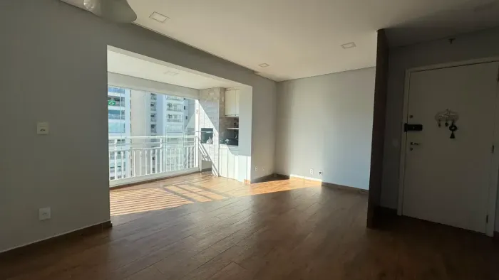 APARTAMENTO PARA LOCAÇÃO HELBOR VARANDAS IPOEMA