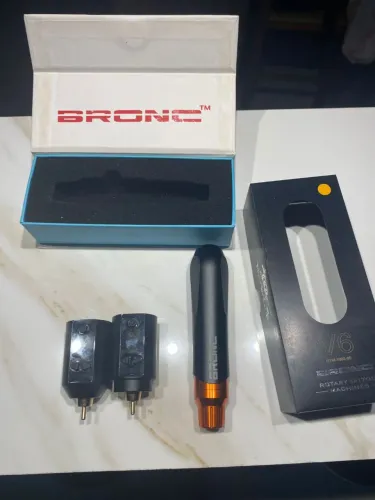 Máquina de Tatuagem Pen Bronc V6 com 2 Baterias Sem Fio