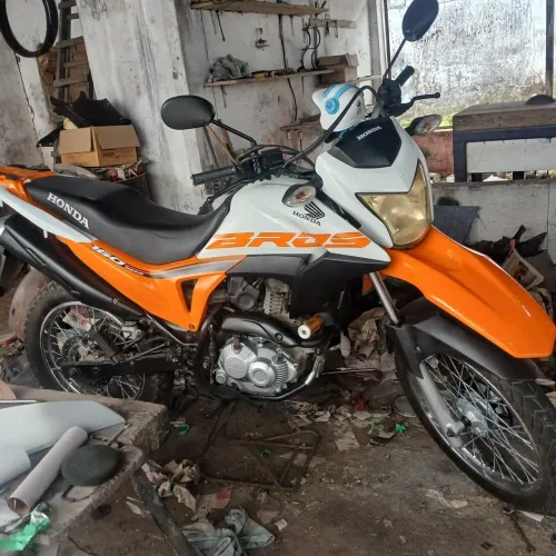 Vendo moto Honda Bross Nxr 160cc
