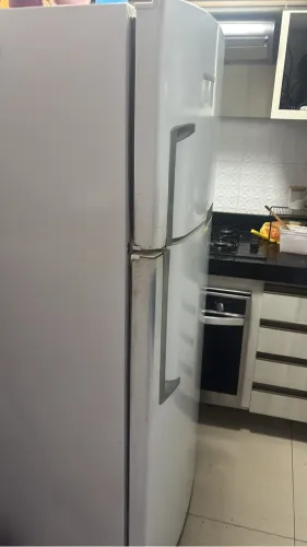 Vendo geladeira  