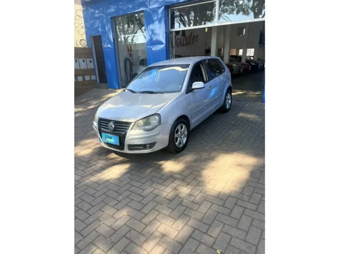 Volkswagen Polo 1.6 MI Flex 8V 4P 2008