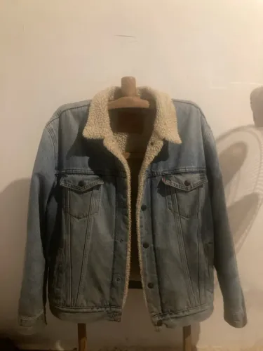 Levis JAQUETA JEANS SHERPA CARNEIRO