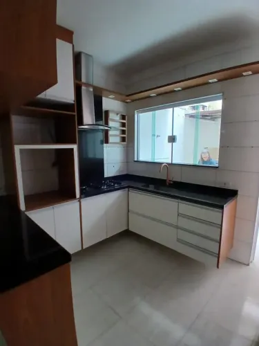 Sobrado para aluguel tem 152 metros quadrados com 3 quartos em Vila Matilde