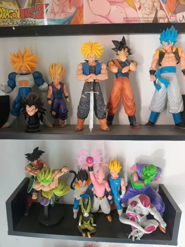 Action Figures Estátuas Dragon Ball DBZ (troco em jogos de PS5)