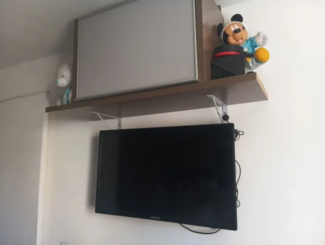 TV SAMSUNG LCD 32" (NÃO É SMART)