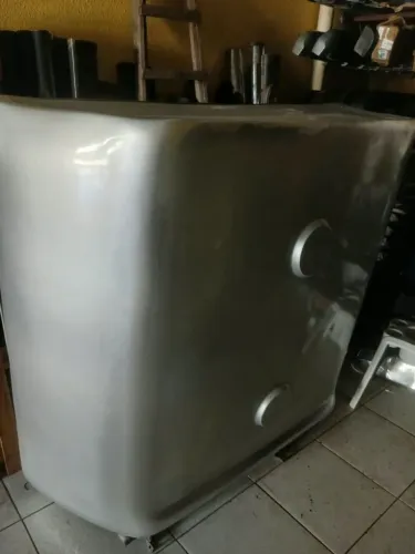 Capota de Fibra S10