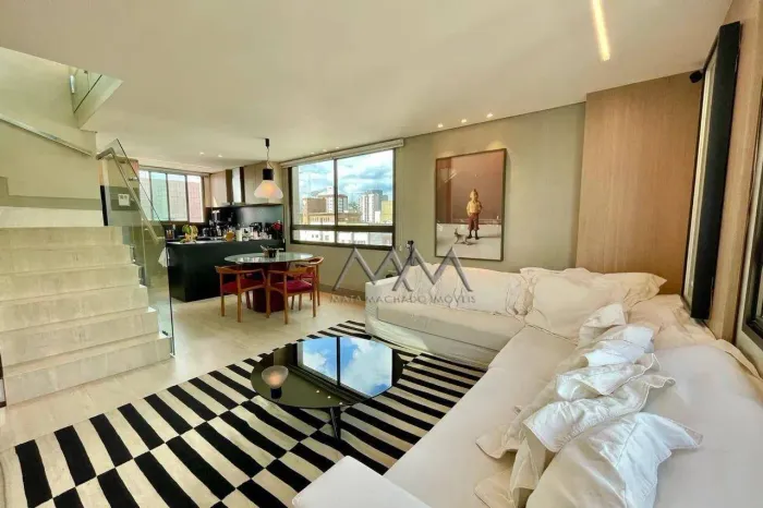 Cobertura à Venda no Lourdes | 2 Suítes - 136 m²