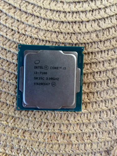 Processador Intel I3 7100