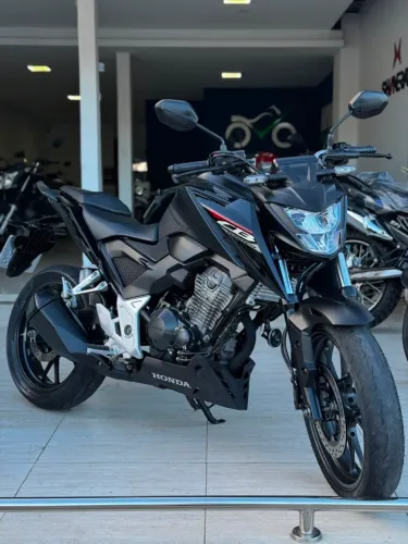 HONDA CB TWISTER 300F 2025 / APROVA MOTOS