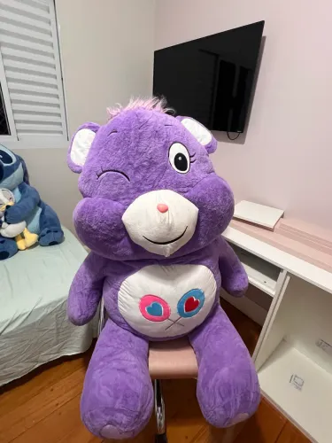 Vendo urso carinhoso roxo gigante