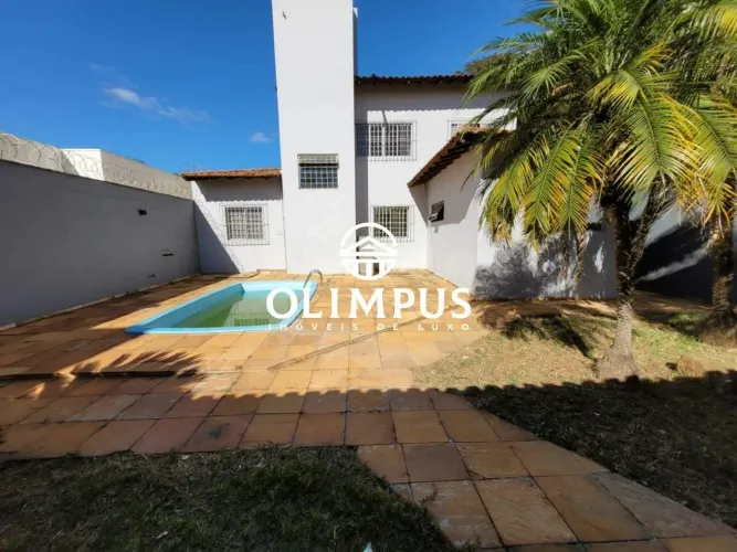 Casa para Venda no Bairro Jardim Karaíba em Uberlândia