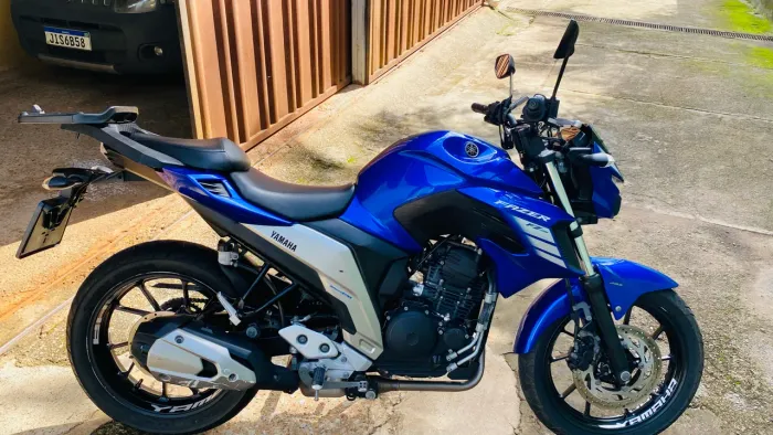 YAMAHA FAZER FZ25 - 250cc