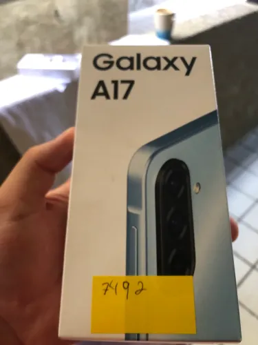 Samsung a17  LACRADO