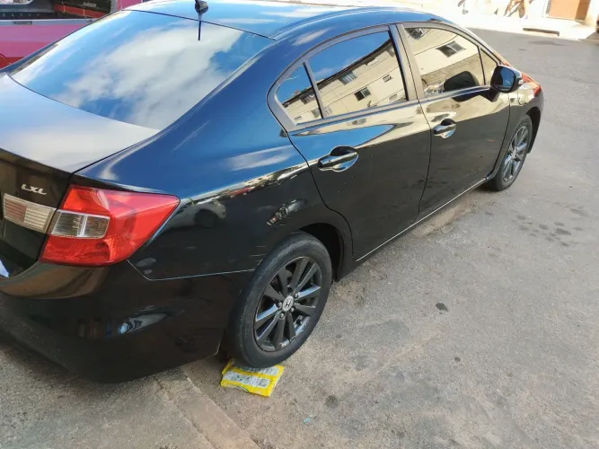 Honda Civic Sed. Lxl/lxl SE 1.8 Flex 16V Mec. 2012