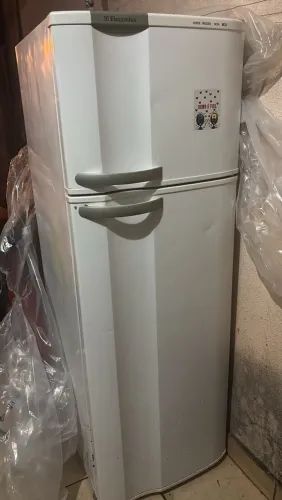 Geladeira Electrolux