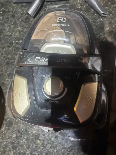 Aspirador de pó electrolux easy 30x 1600w