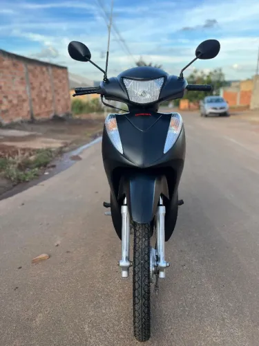 Honda biz 125 única dona 