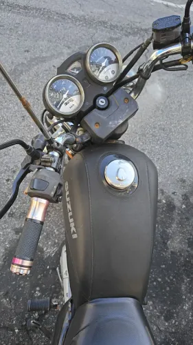 Intruder 125 cc 2015