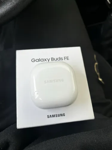 Samsung Buds FE 