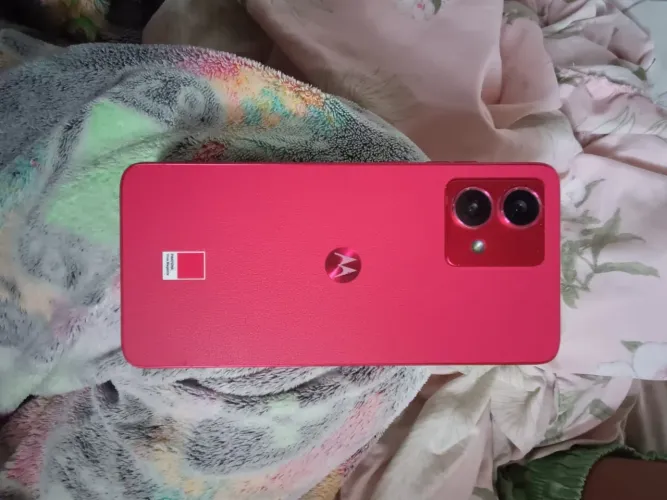 Celular Motorola motog 84