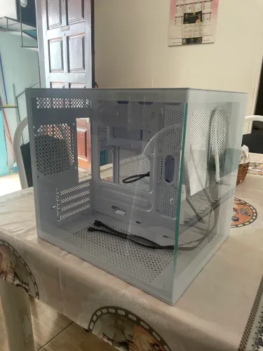 Gabinete gamer nunca usado 