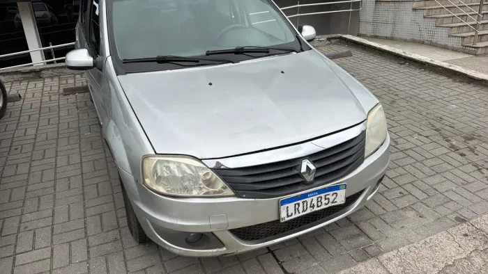 Renault Logan Expression Hi-flex 1.6 8V 4P 2012