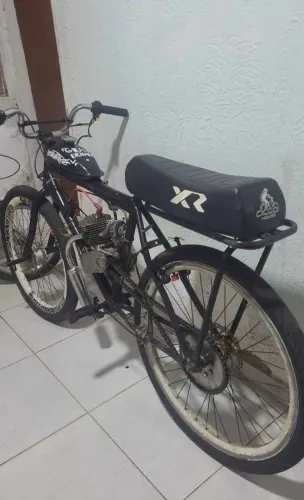 Vendo motorizada aro 26 80cc com freio no pe