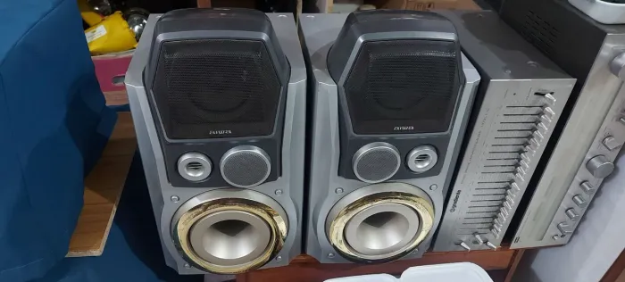 Caixas micro system Aiwa T99 funcionando perfeitamente. Leia todo o anúncio