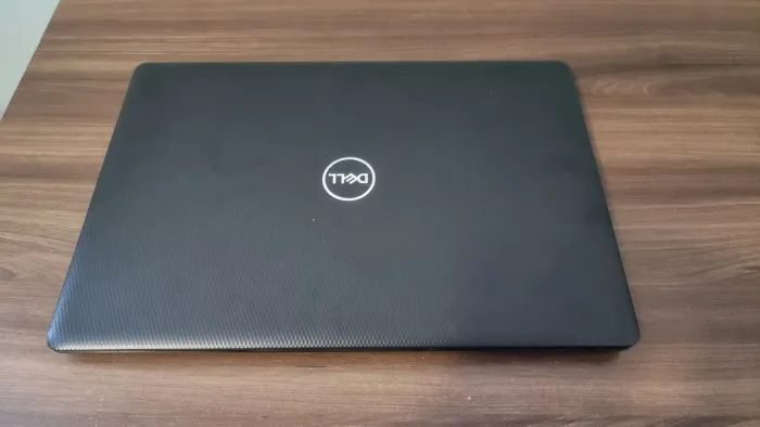 Notebook Dell Inspiron 15 3000 (3583) | Intel Core i7 | 8GB RAM | Windows 11